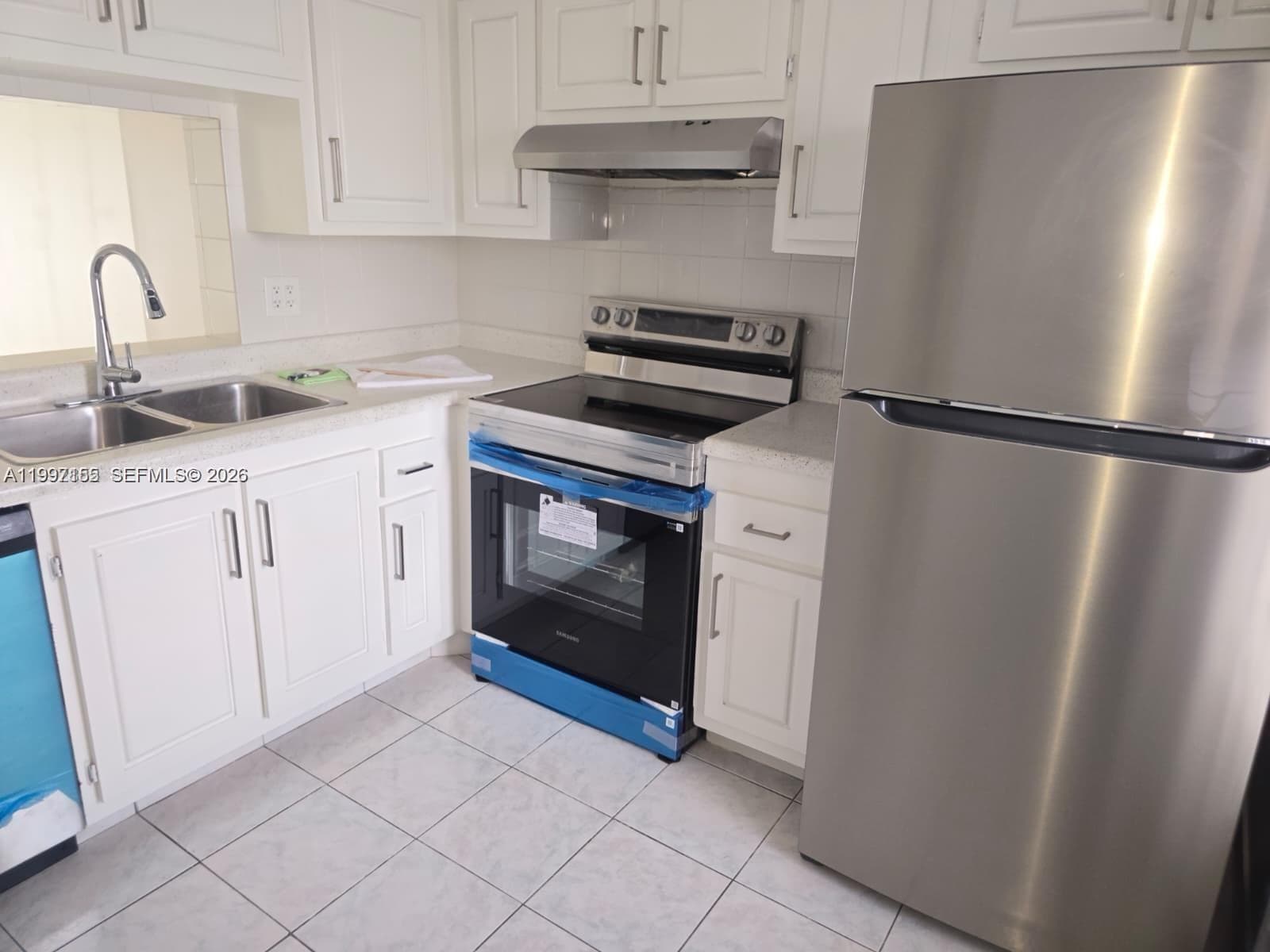 MEADOWBROOK TOWERS CONDO · #703 in Hallandale Beach - Photo 9