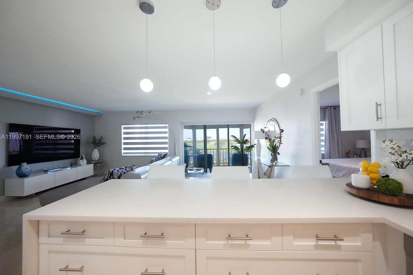 FAIRWAYS RIVIERA · #827 in Hallandale Beach - Photo 7