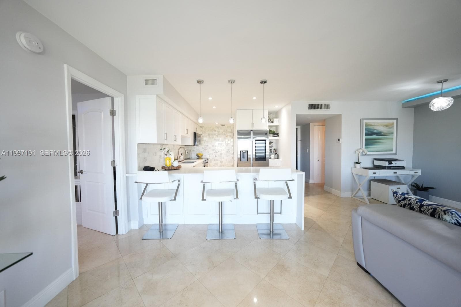 FAIRWAYS RIVIERA · #827 in Hallandale Beach - Photo 5