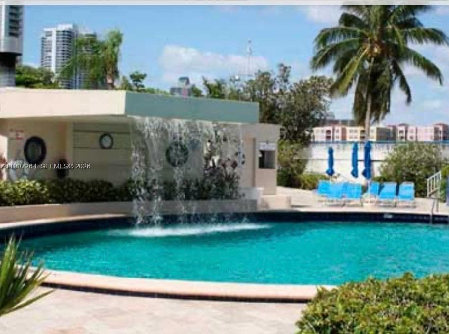 TURNBERRY TOWERS CONDO · #16L in Aventura - Photo 15