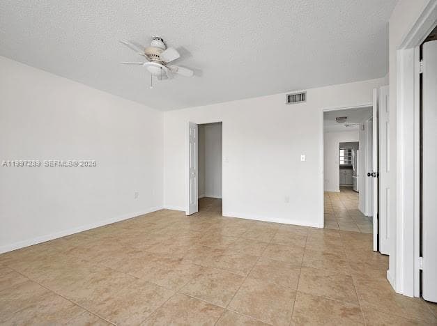 Carlyle Plaza Condo · #606 in Miami Beach - Photo 6