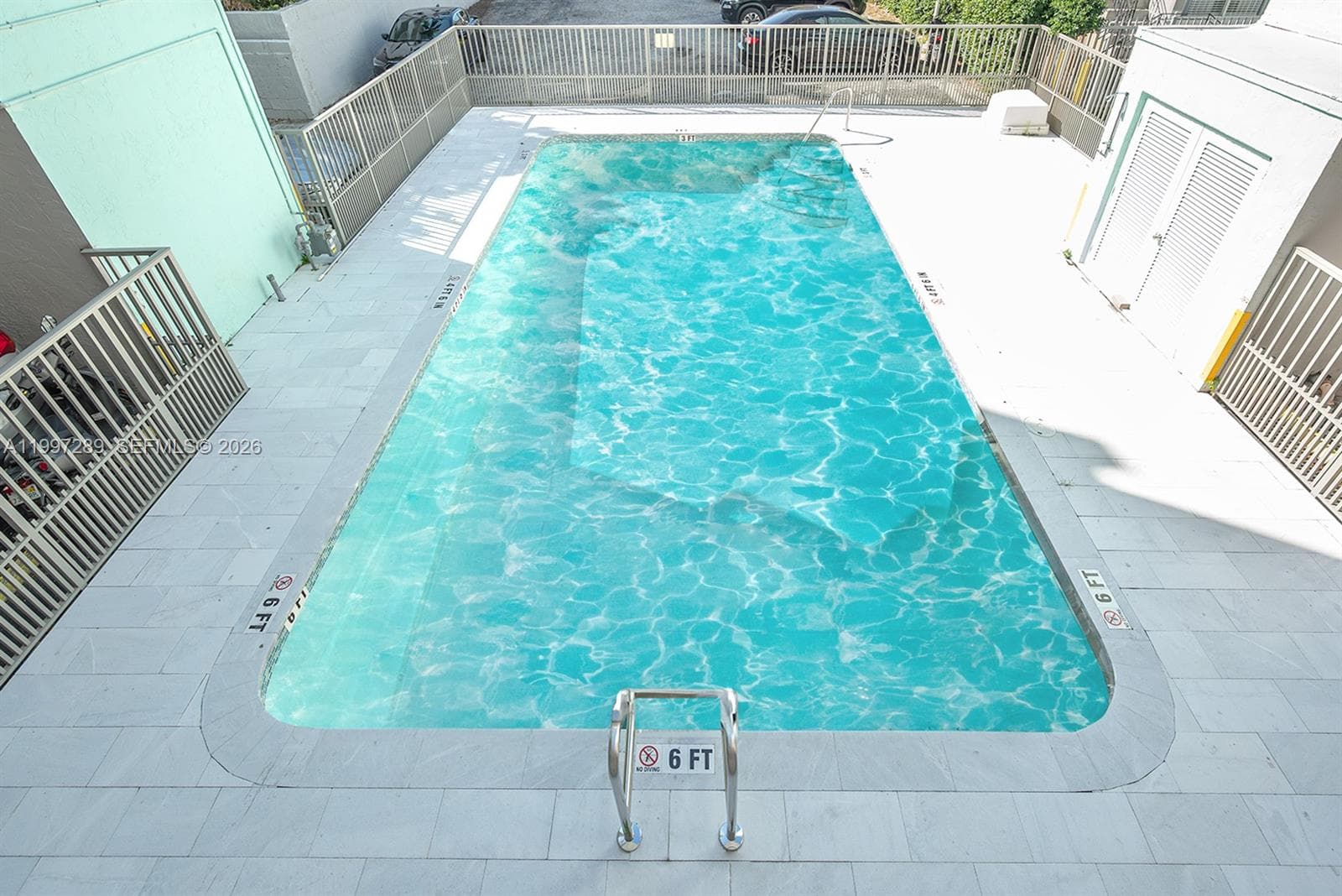 Carlyle Plaza Condo · #606 in Miami Beach - Photo 28