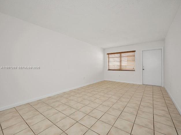 Carlyle Plaza Condo · #606 in Miami Beach - Photo 19