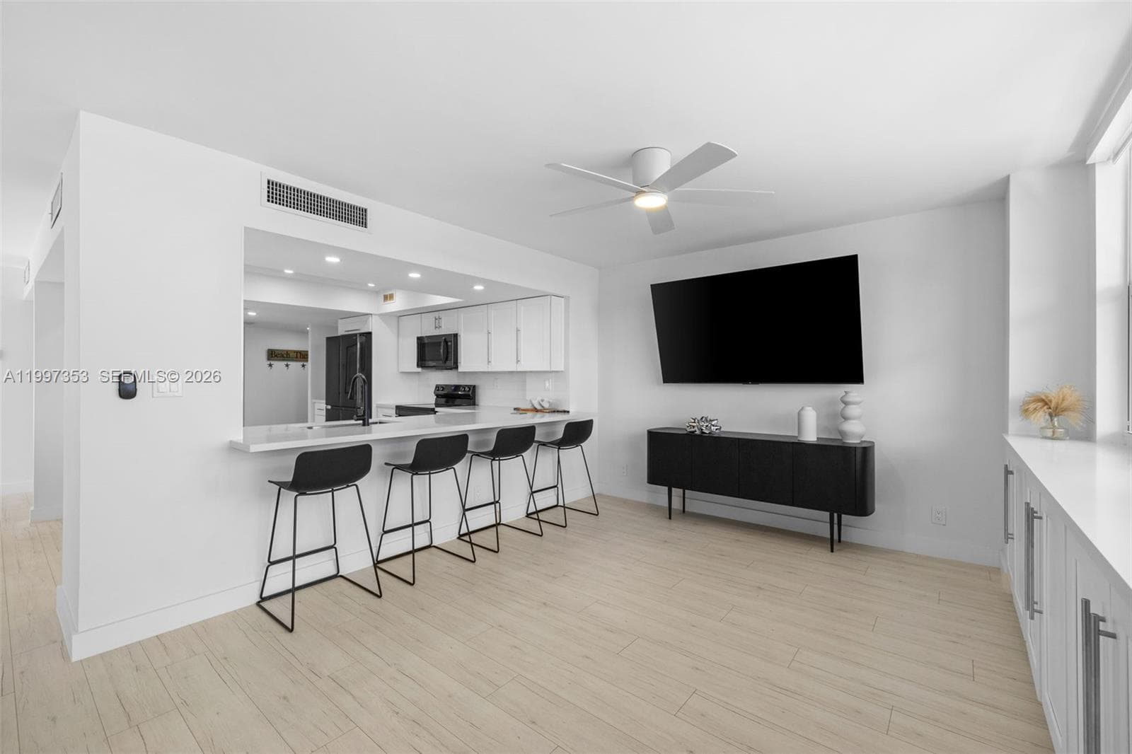 PARKER DORADO CONDO · #516 in Hallandale Beach - Photo 18