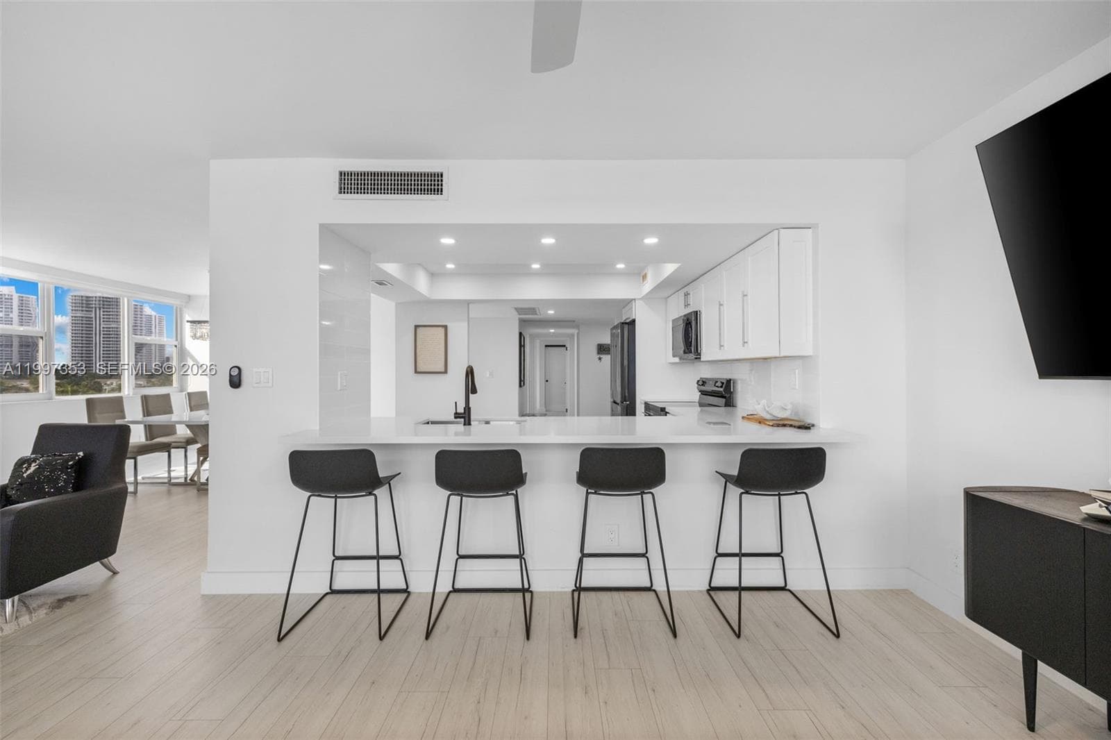 PARKER DORADO CONDO · #516 in Hallandale Beach - Photo 19