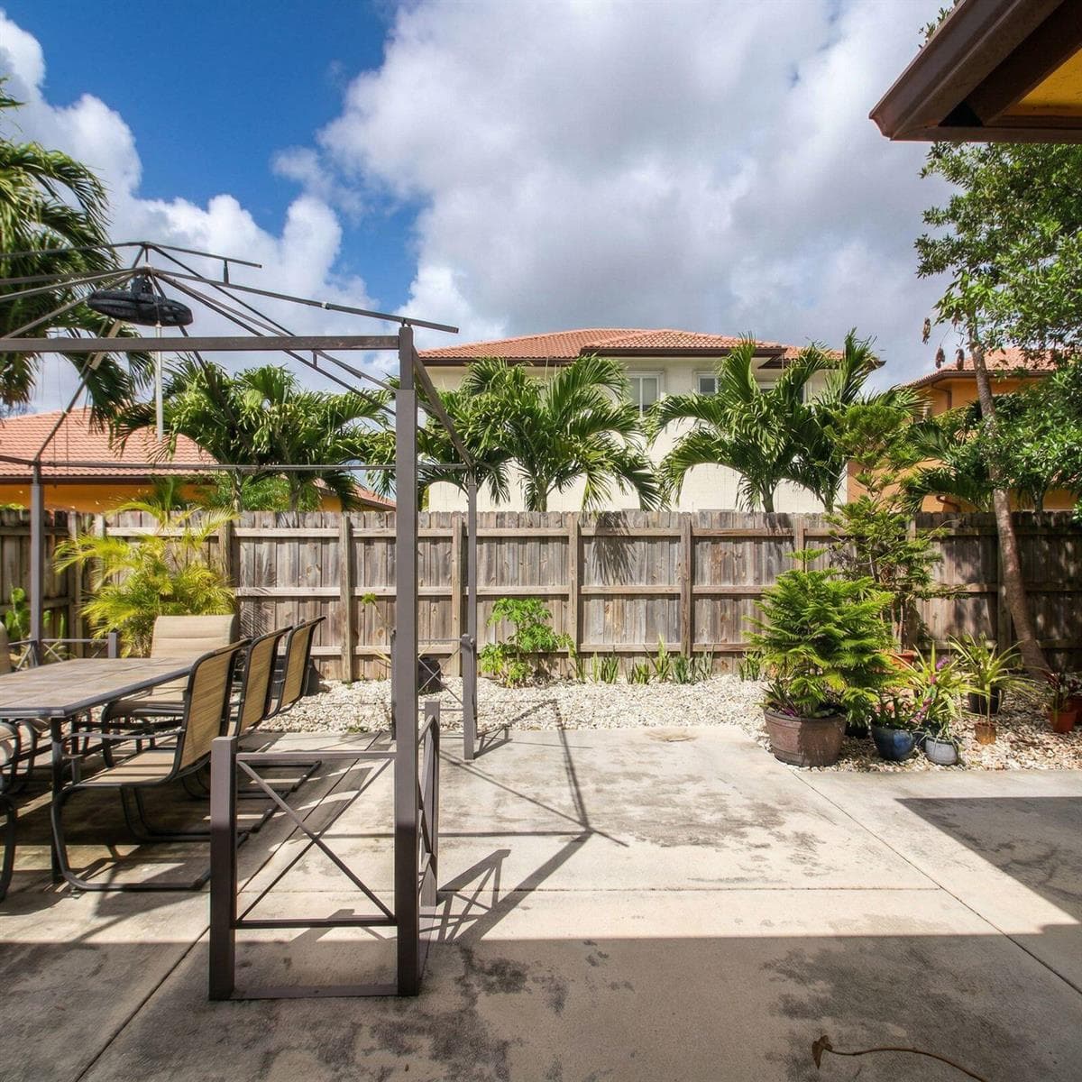 27 Backyard patio