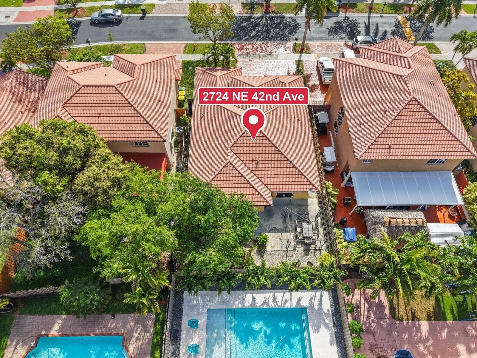 16 The home from above The pools shown b