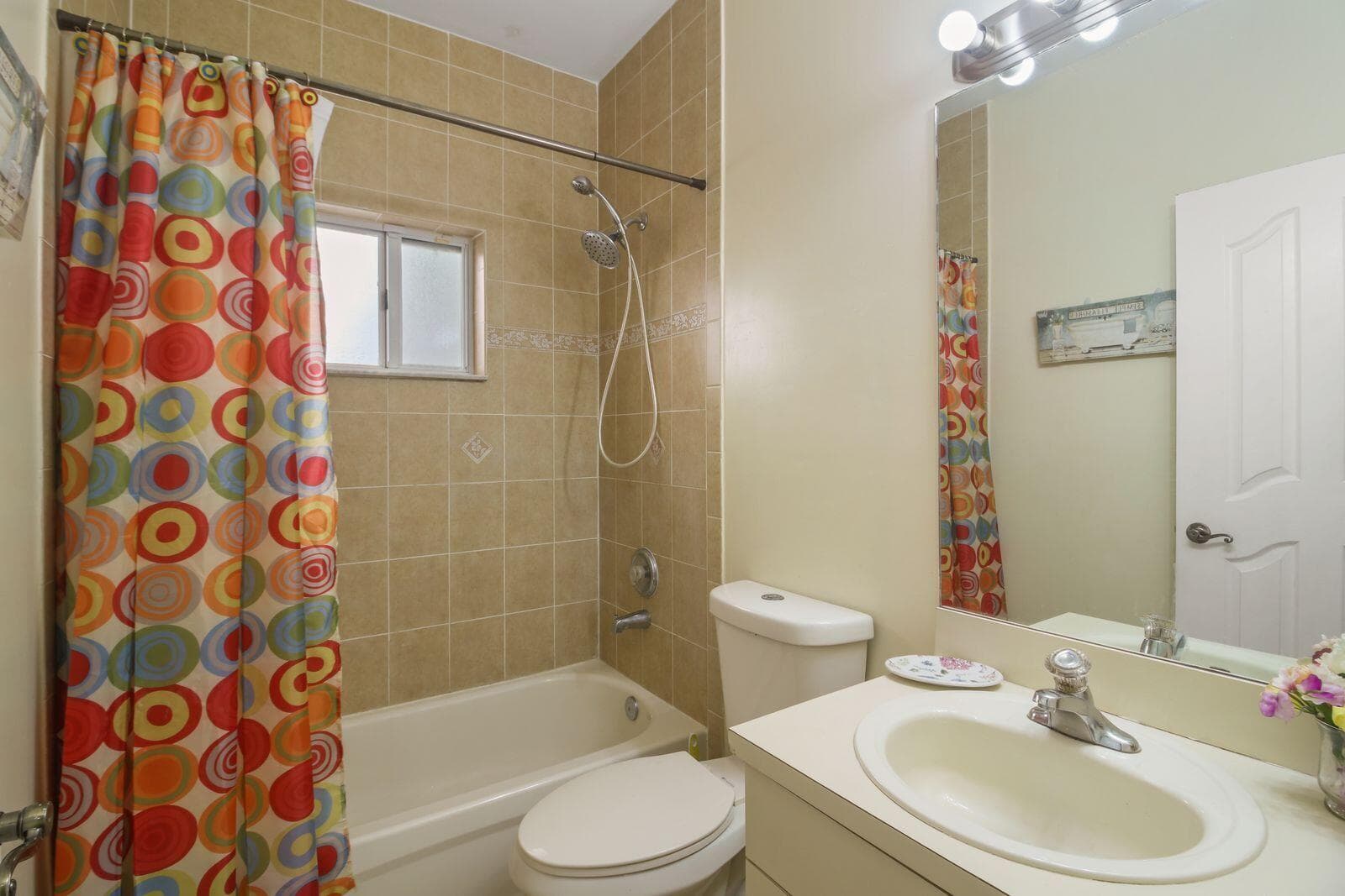 26 Second bathroom