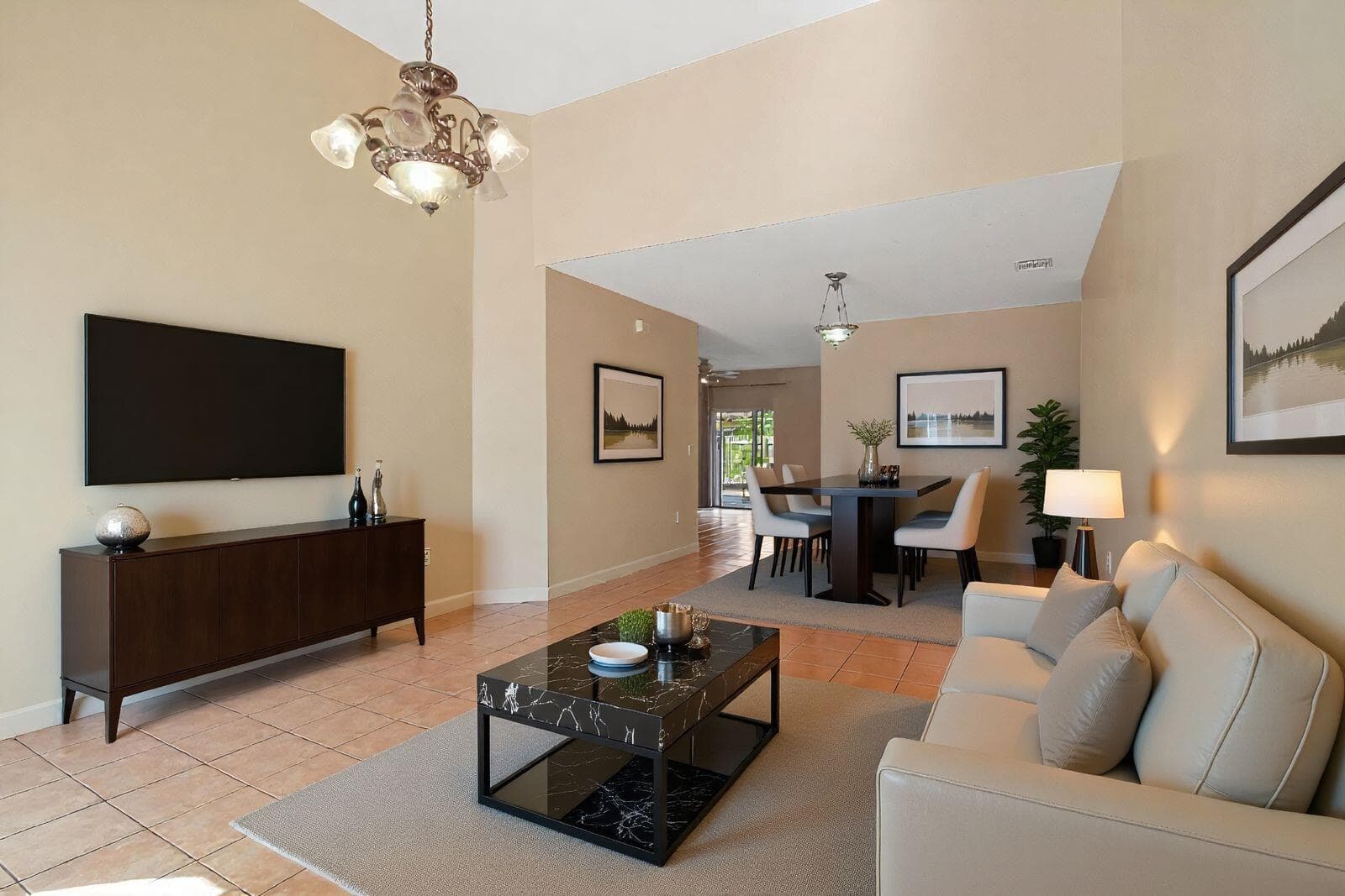 04 Living room and formal dining area Vi