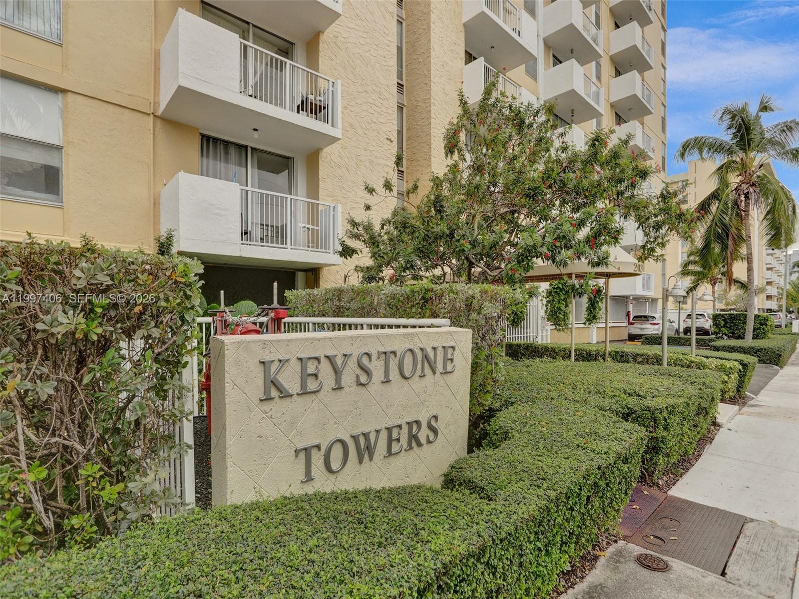 KEYSTONE TOWERS CONDO · #906 in North Miami - Photo 24