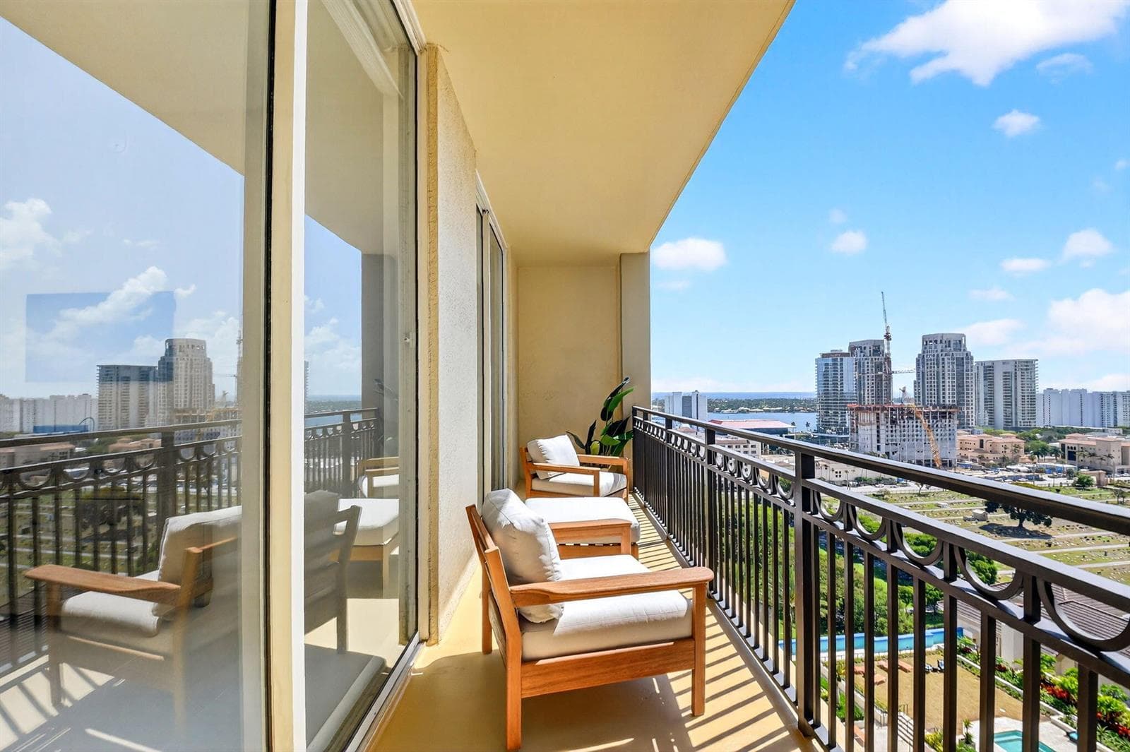 Balcony Views, Ocean & Intracoastal
