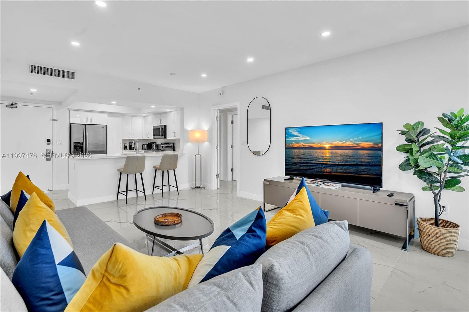 Ocean Point Beach Club · #1703 in Sunny Isles Beach - Photo 43
