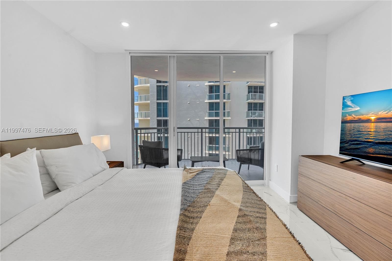 Ocean Point Beach Club · #1703 in Sunny Isles Beach - Photo 20