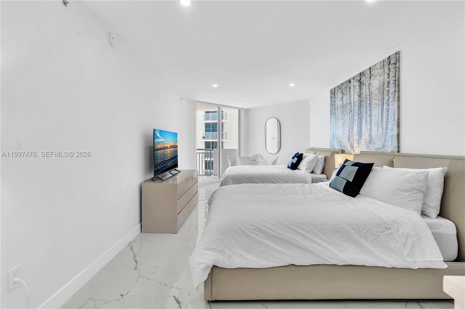 Ocean Point Beach Club · #1703 in Sunny Isles Beach - Photo 11