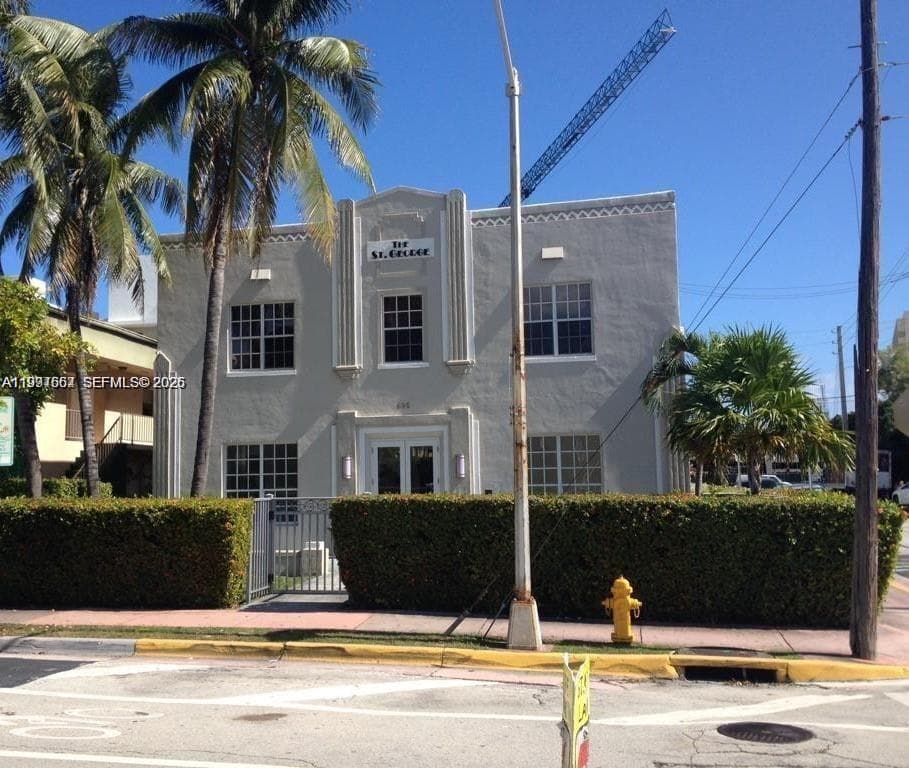 ST GEORGE · #103 in Miami Beach - Photo 6