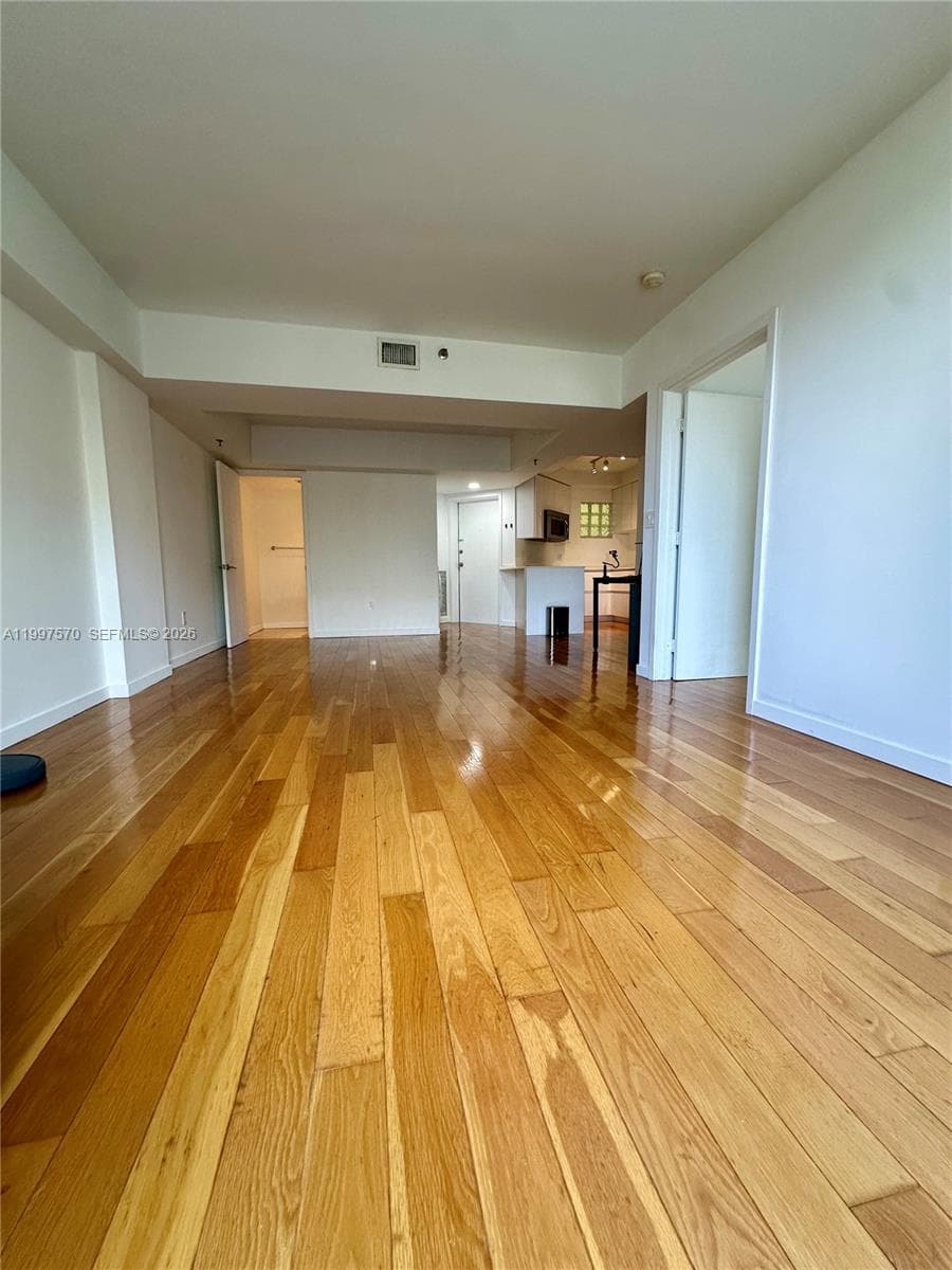 Ocean 91 · #202 in Surfside - Photo 2