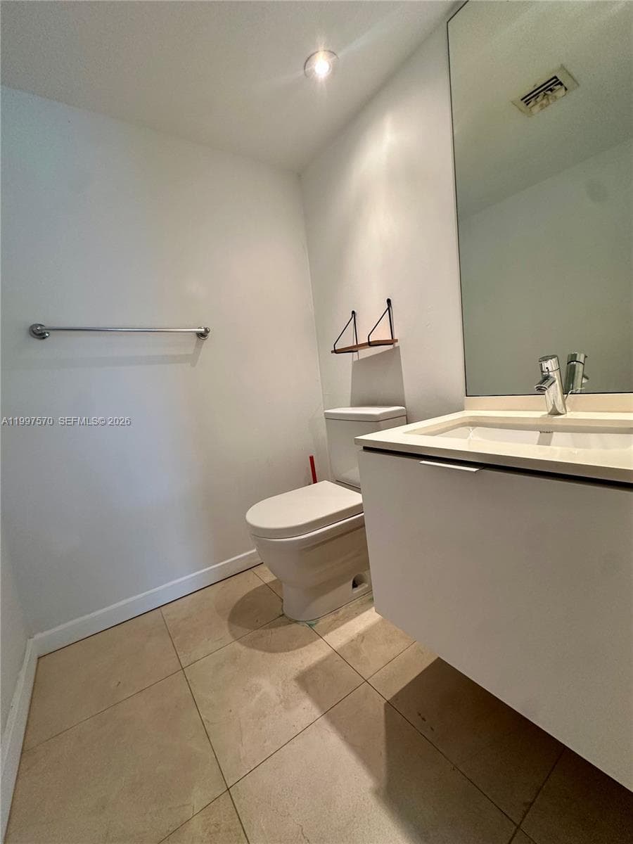 Ocean 91 · #202 in Surfside - Photo 11