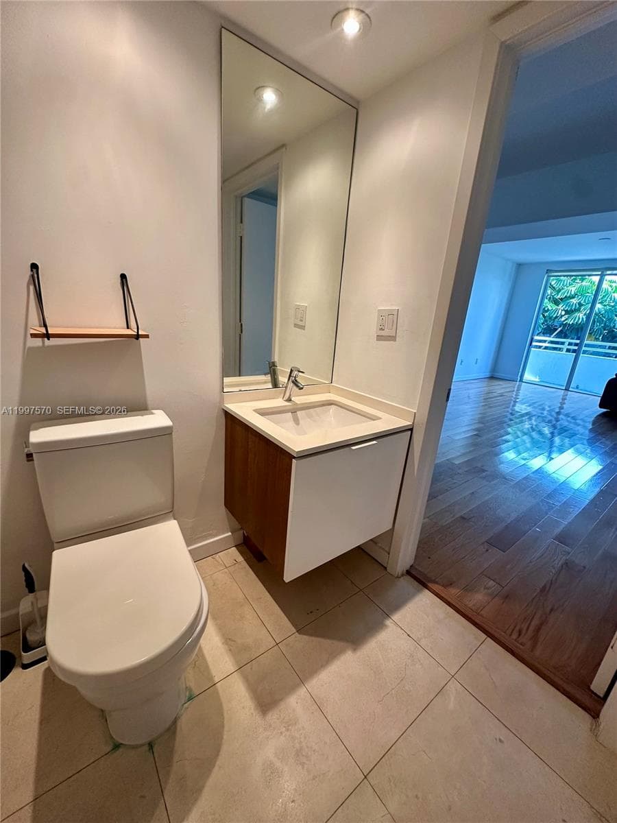 Ocean 91 · #202 in Surfside - Photo 8