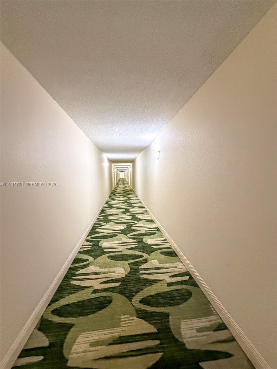 OCEANVIEW PARK CONDO · #531 in Hallandale Beach - Photo 27