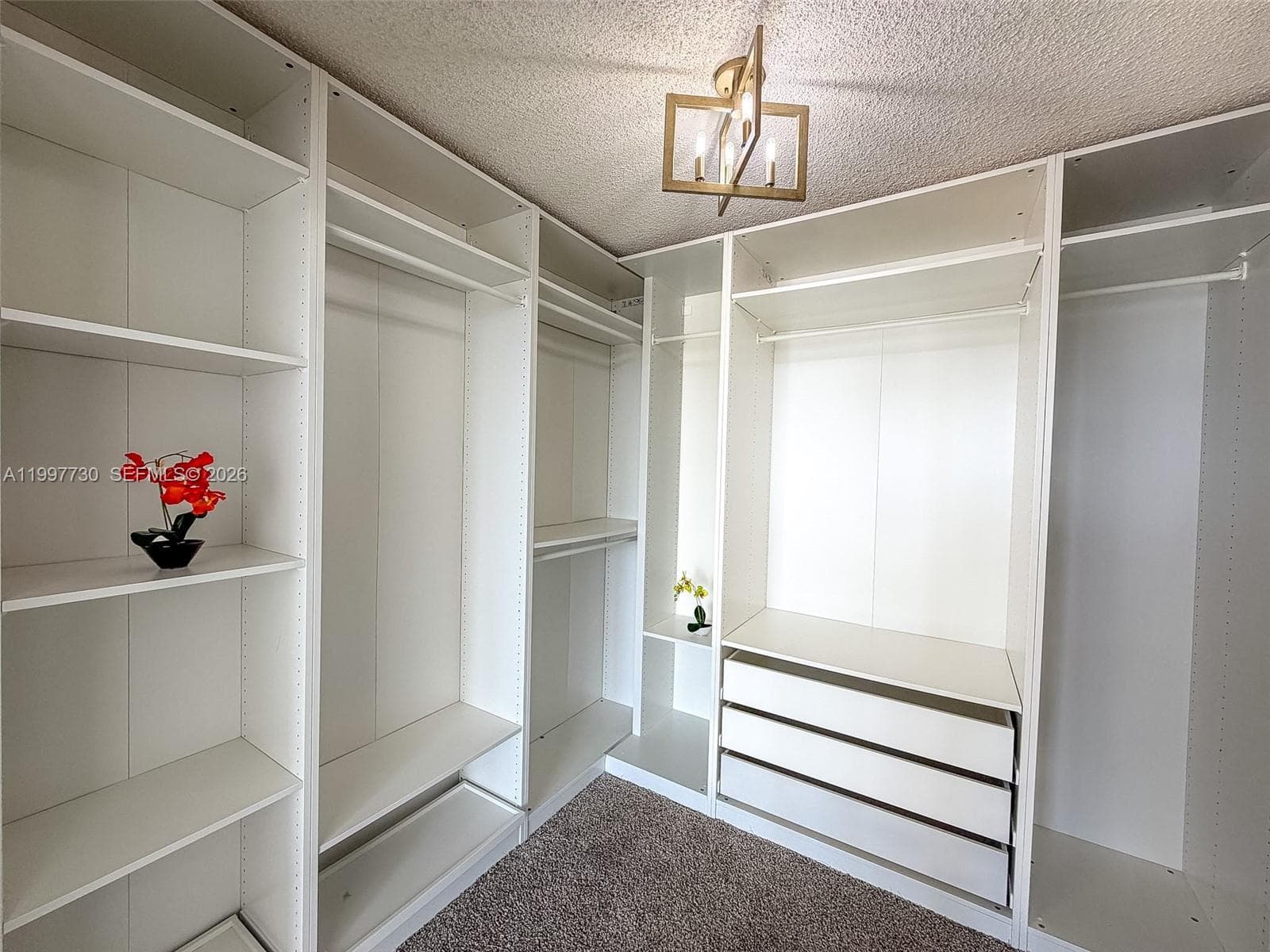 OCEANVIEW PARK CONDO · #531 in Hallandale Beach - Photo 22