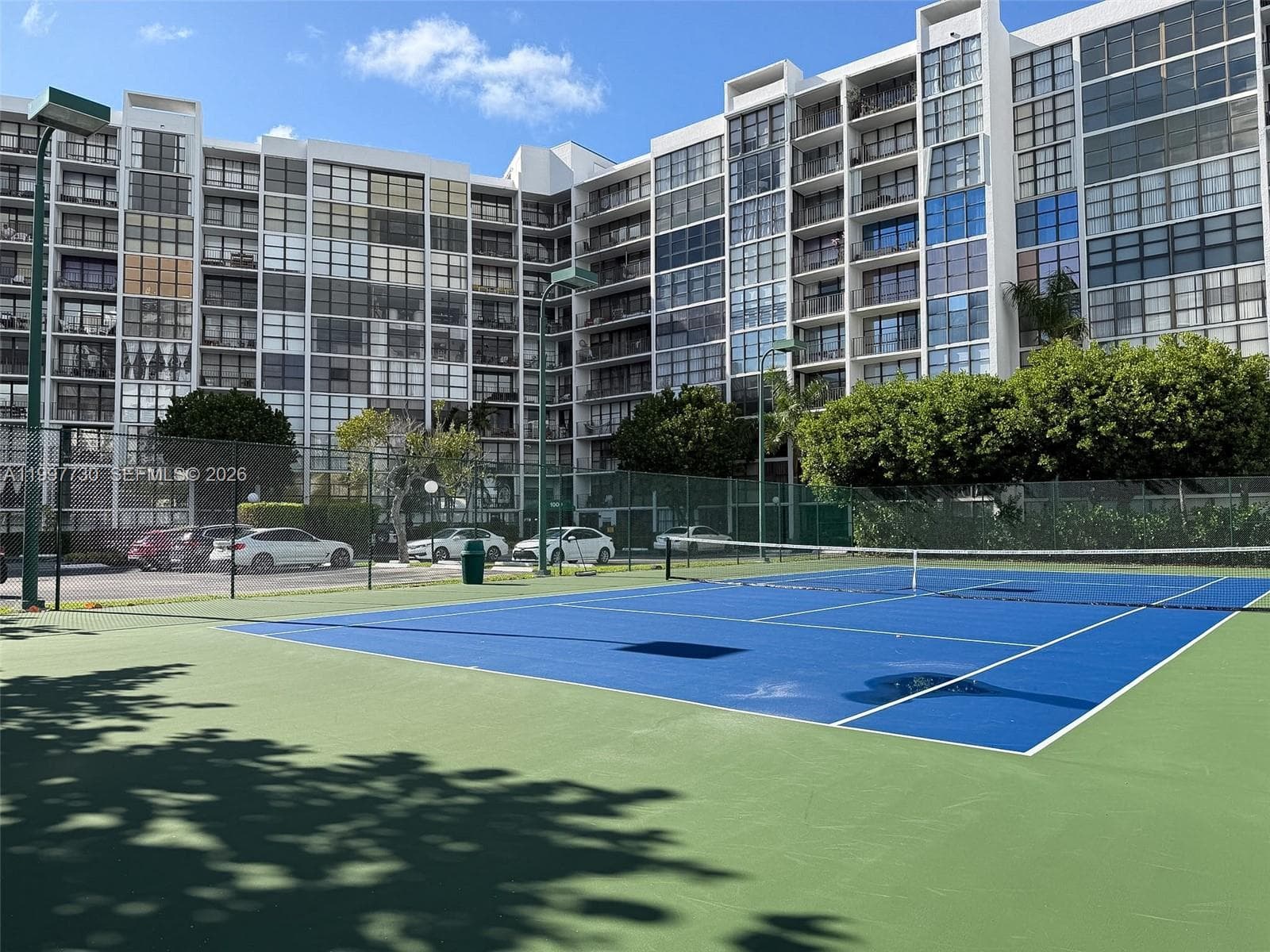 OCEANVIEW PARK CONDO · #531 in Hallandale Beach - Photo 29