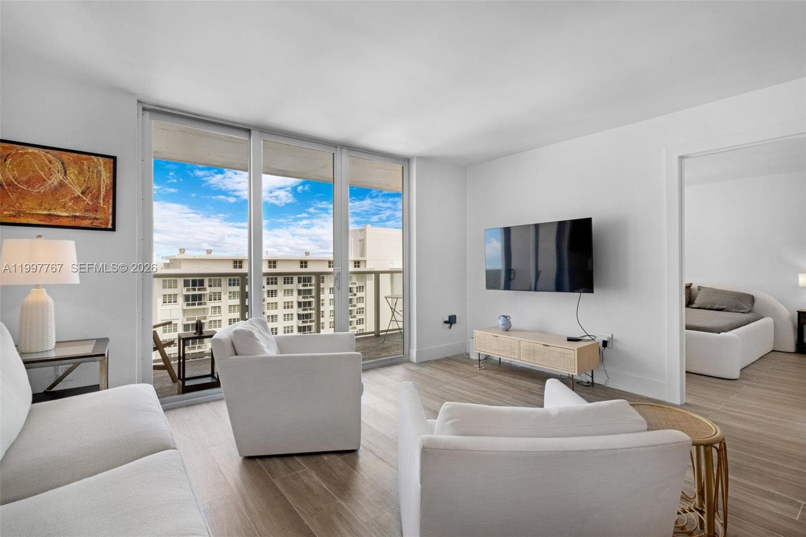 Arlene Beach · #1707 in Miami Beach - Photo 10