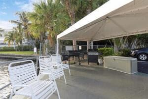 Grill & Waterfront Seating