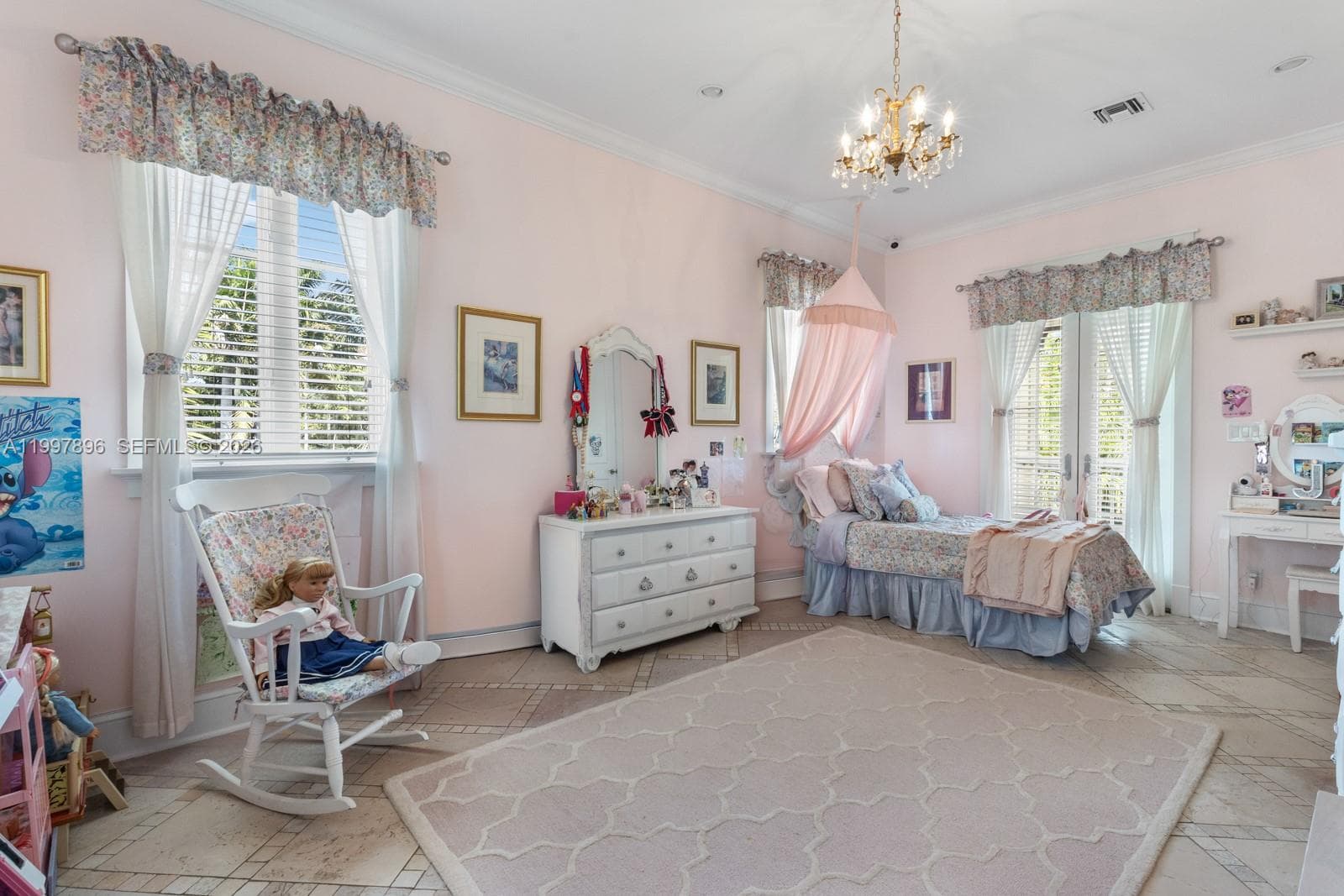685 Harbor Ln photo 37