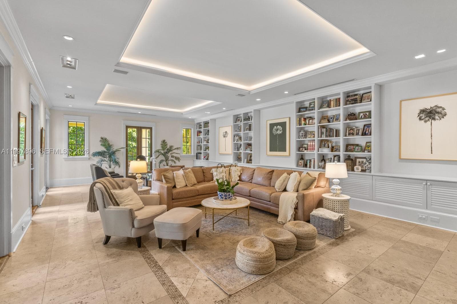 685 Harbor Ln photo 15