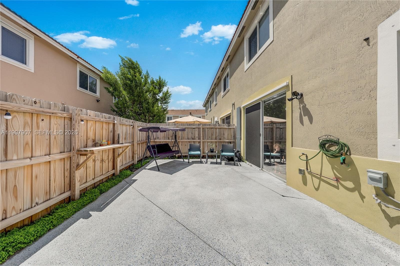 1079 SE 23rd Ter photo 20
