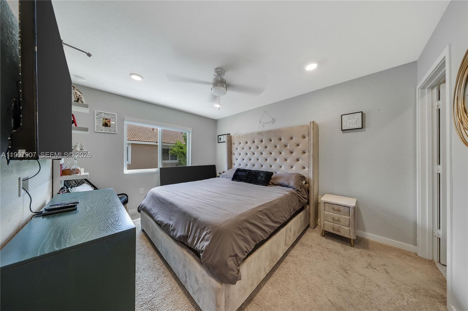 1079 SE 23rd Ter photo 14