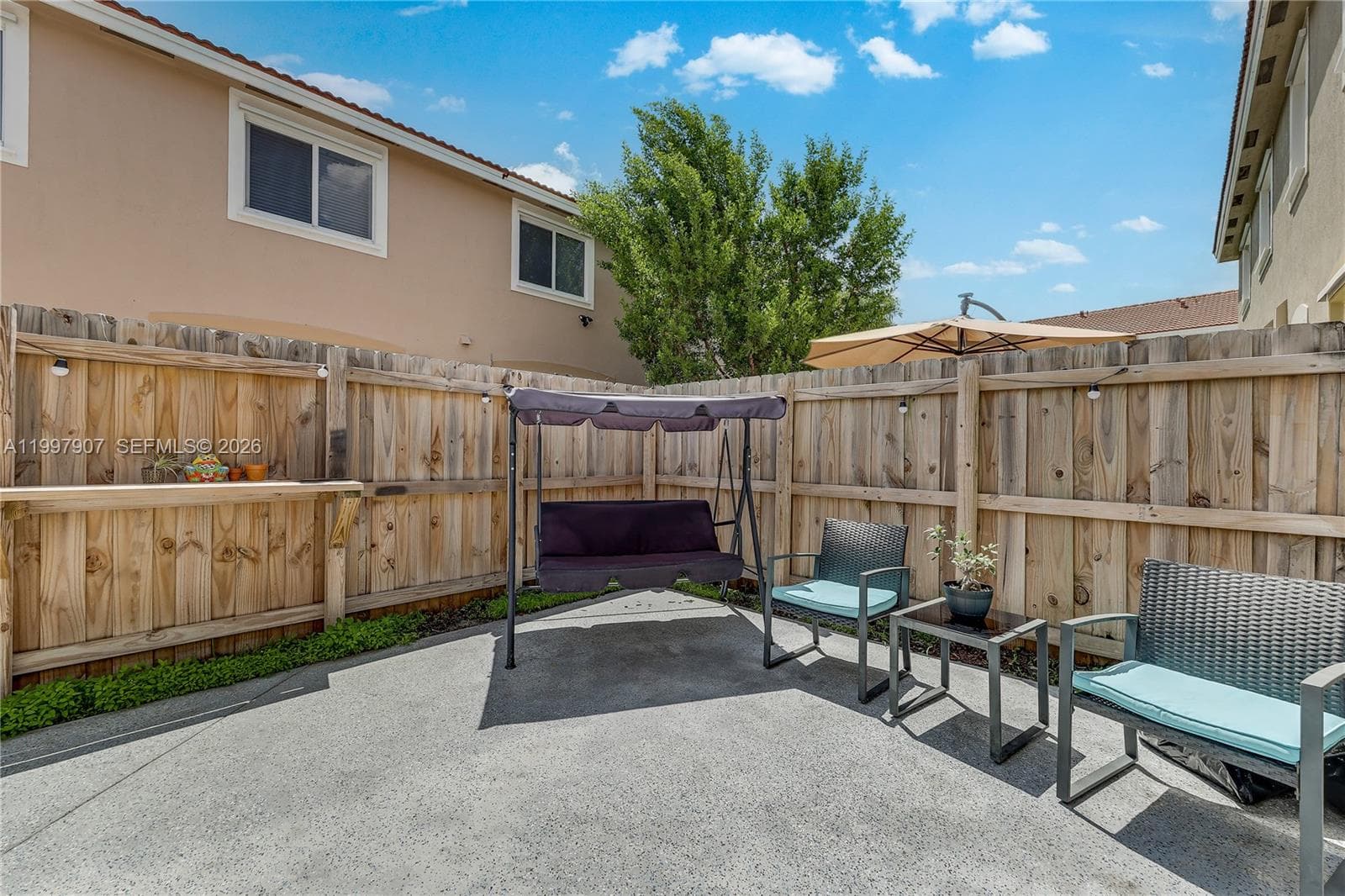 1079 SE 23rd Ter photo 19
