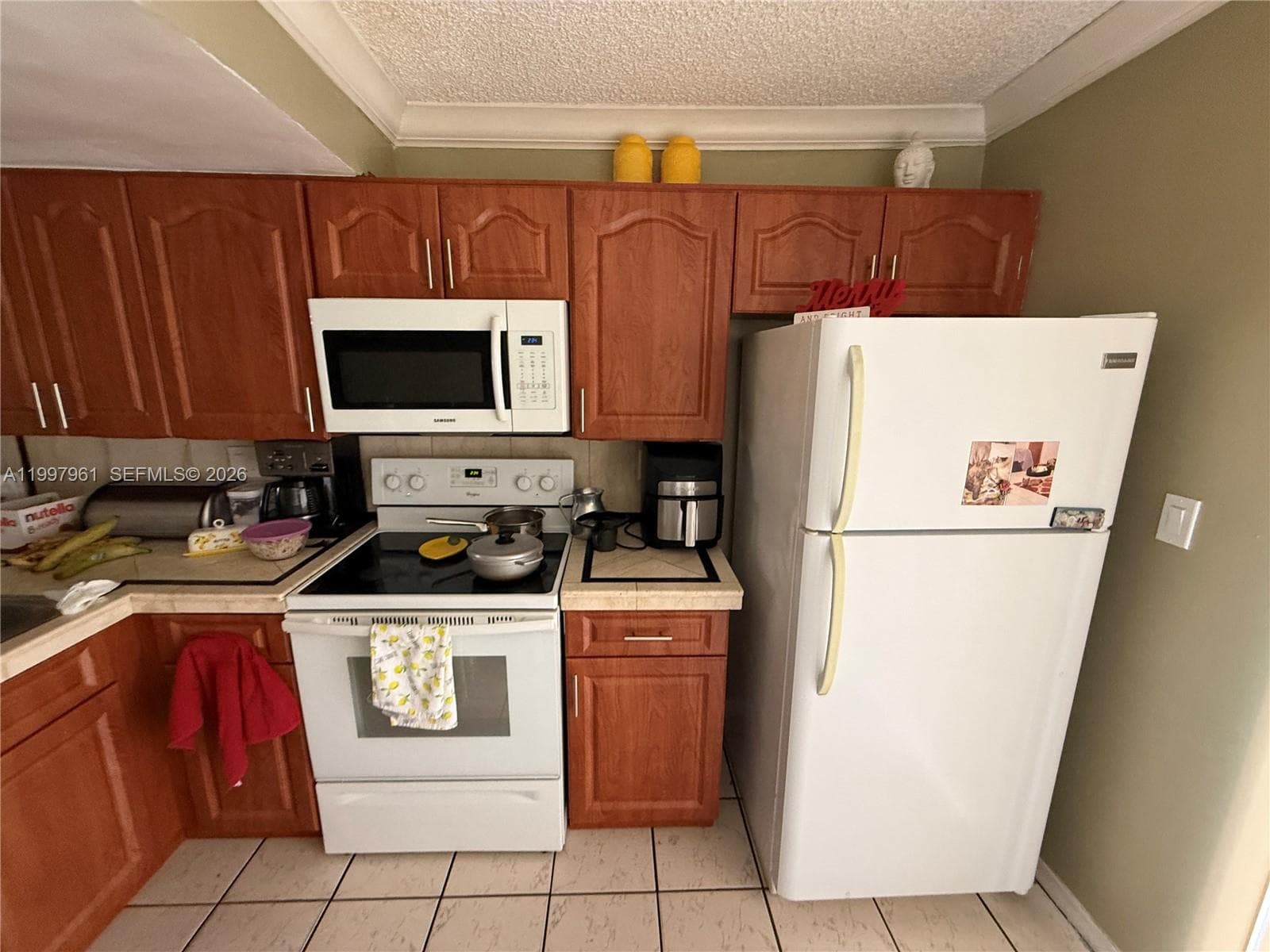 Carmel · #D-29 in Hialeah - Photo 11