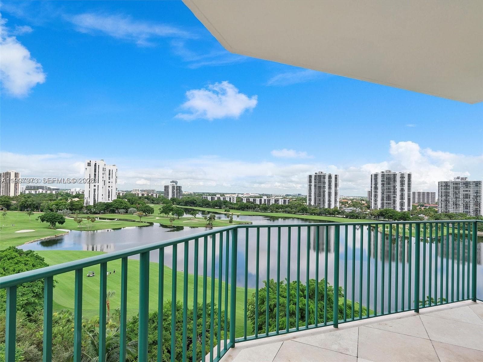 TURNBERRY VILLAGE · #1102 in Aventura - Photo 2