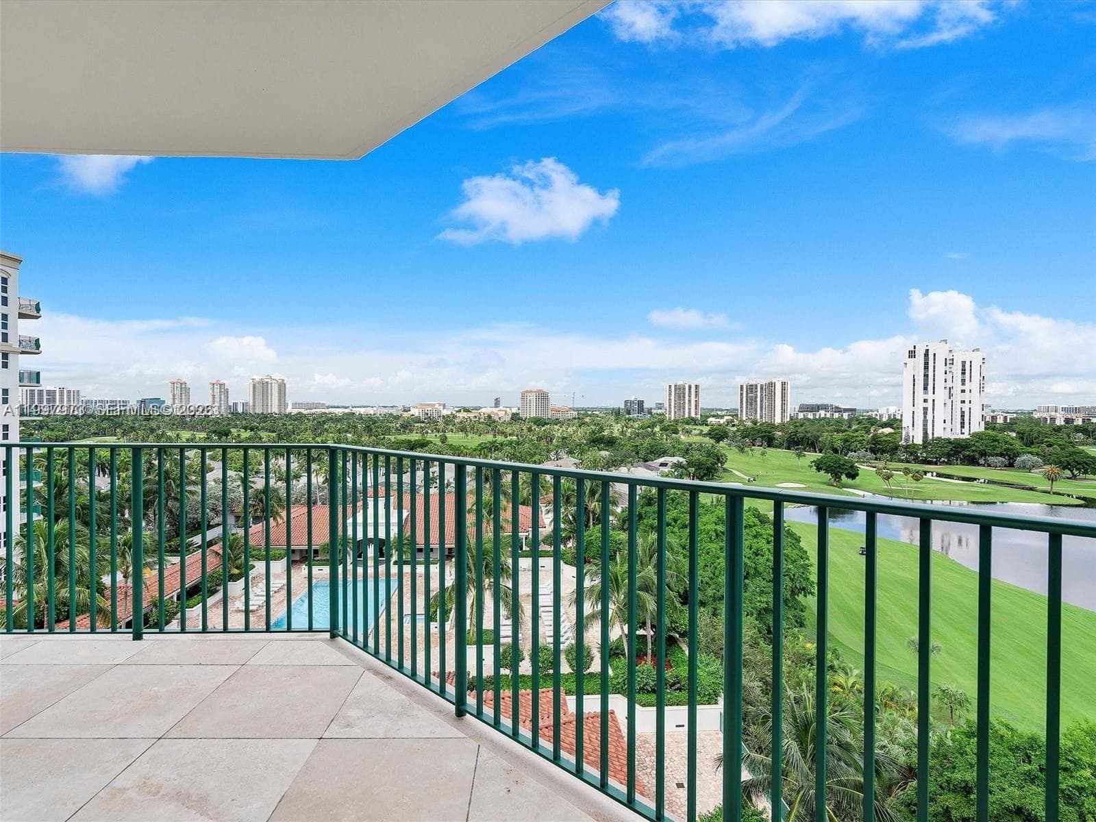 TURNBERRY VILLAGE · #1102 in Aventura - Photo 3