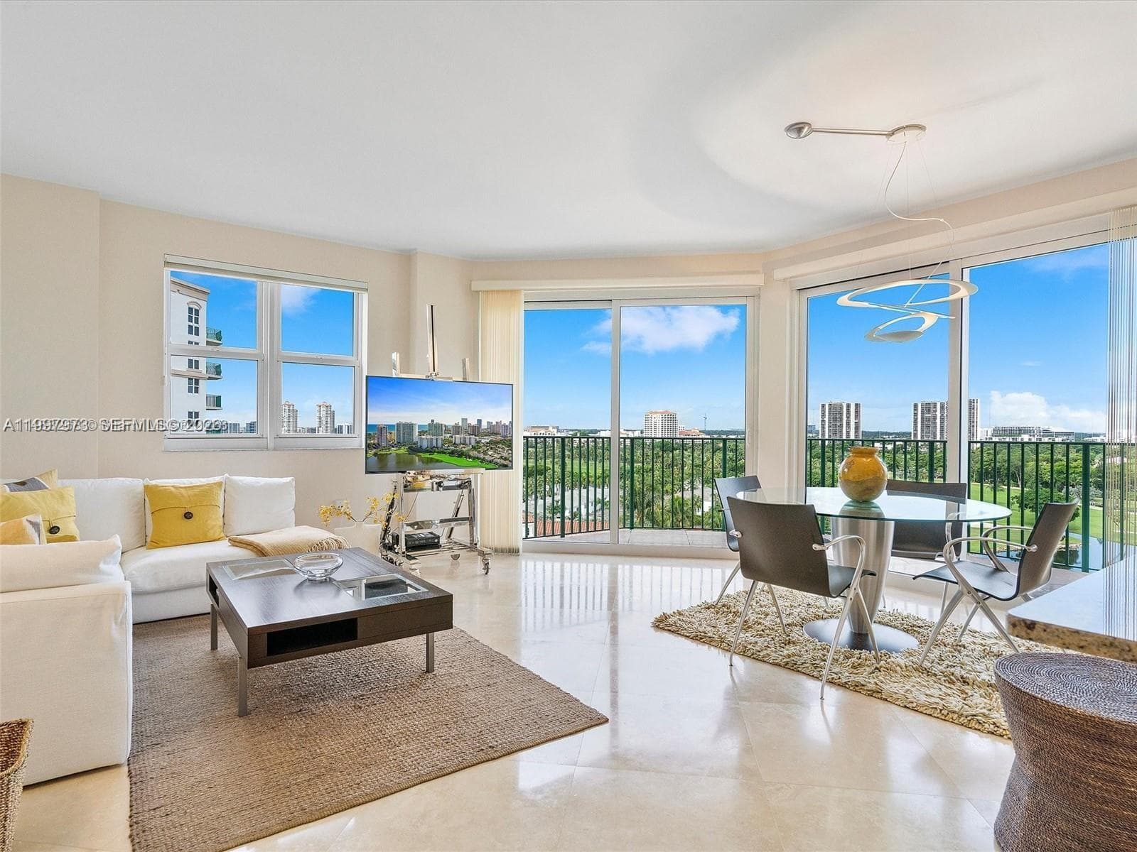 TURNBERRY VILLAGE · #1102 in Aventura - Photo 36