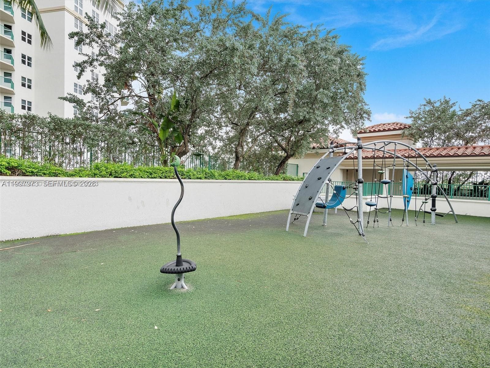 TURNBERRY VILLAGE · #1102 in Aventura - Photo 28