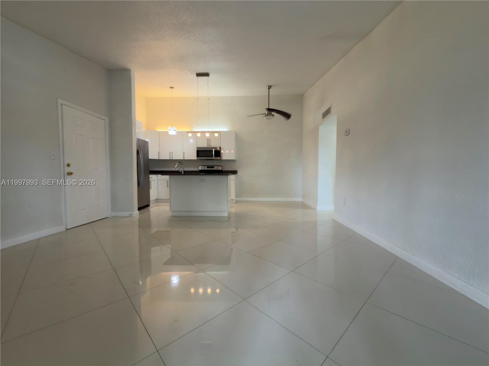 Carmenl At California · #204 in Miami - Photo 12