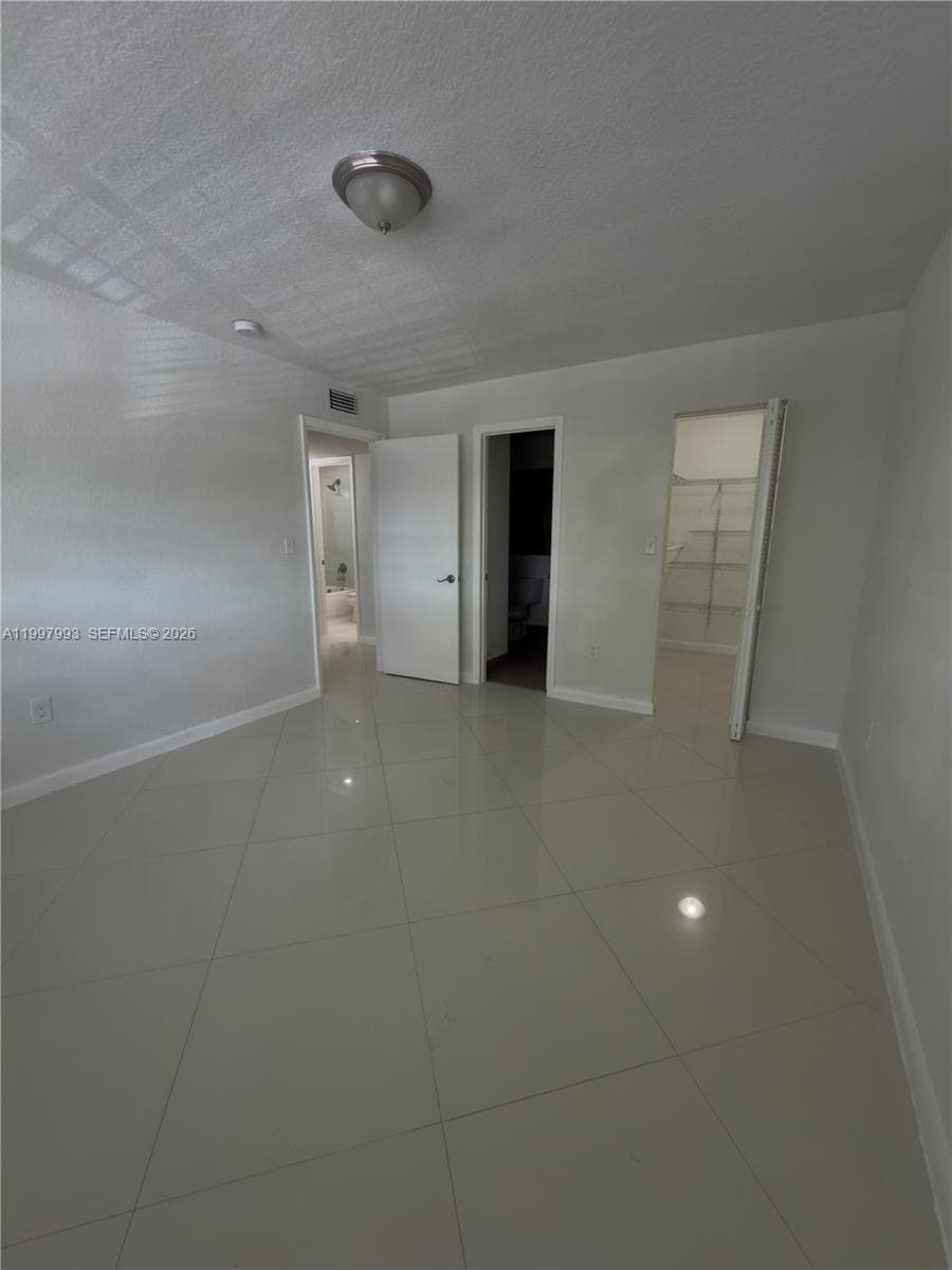Carmenl At California · #204 in Miami - Photo 18