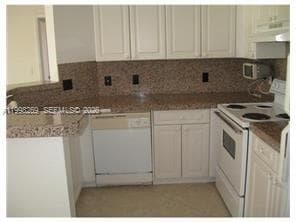 Yacht Club · #9504 in Aventura - Photo 6