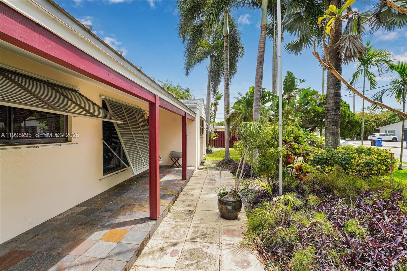 905 Mandarin Isle photo 38