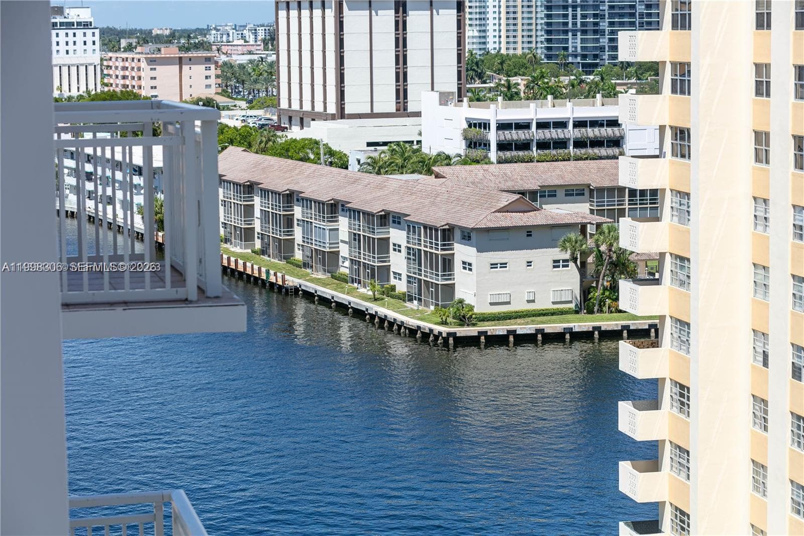 PLAZA TOWERS SOUTH · #1103 in Hallandale Beach - Photo 43
