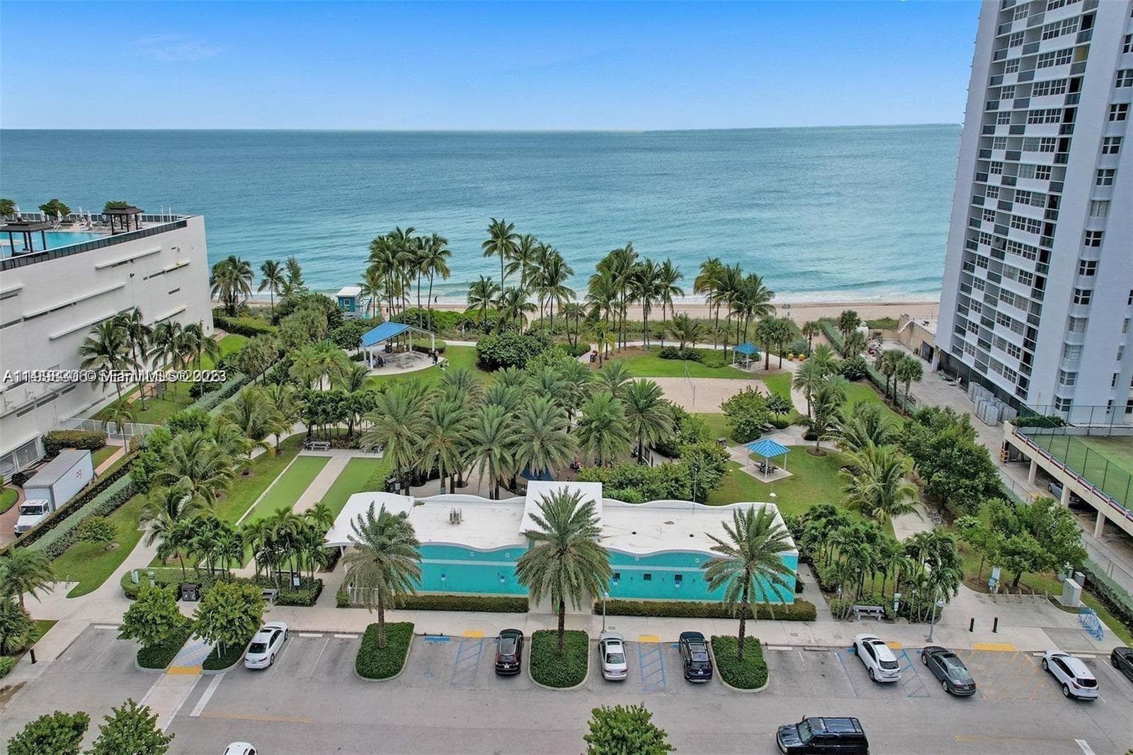 PLAZA TOWERS SOUTH · #1103 in Hallandale Beach - Photo 38