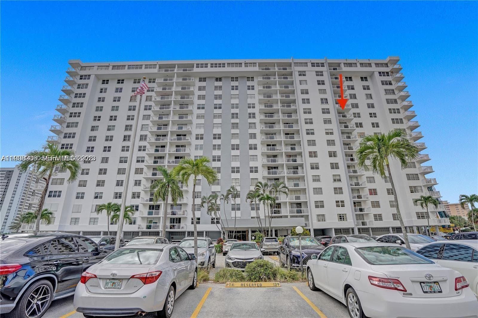 PLAZA TOWERS SOUTH · #1103 in Hallandale Beach - Photo 29