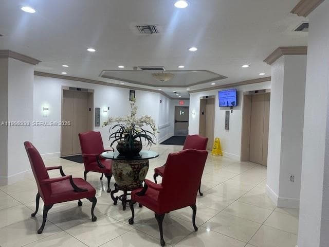 WILSHIRE CONDO · #616E in Miami - Photo 3