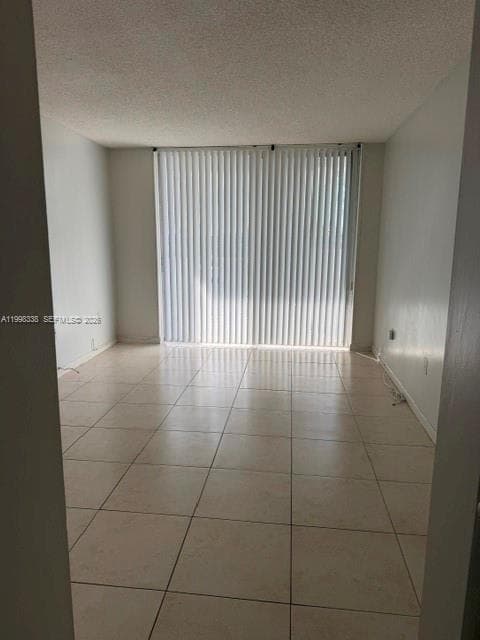 WILSHIRE CONDO · #616E in Miami - Photo 10