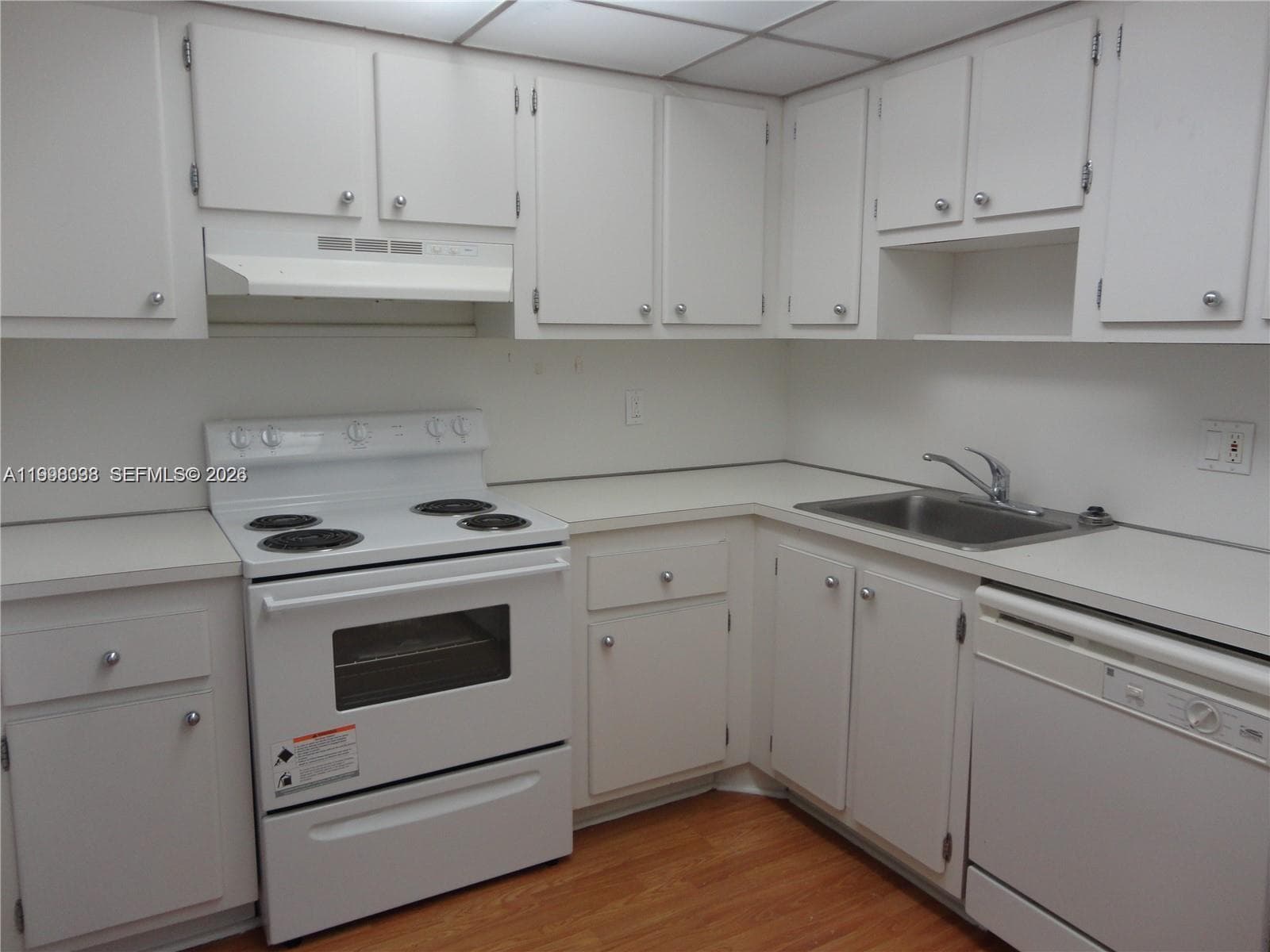 WILSHIRE CONDO · #616E in Miami - Photo 14