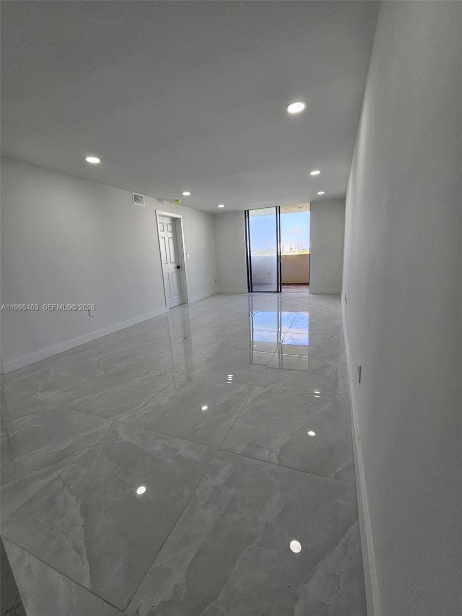 BAY PLAZA CONDOMINIUM · #506 in Miami Beach - Photo 14