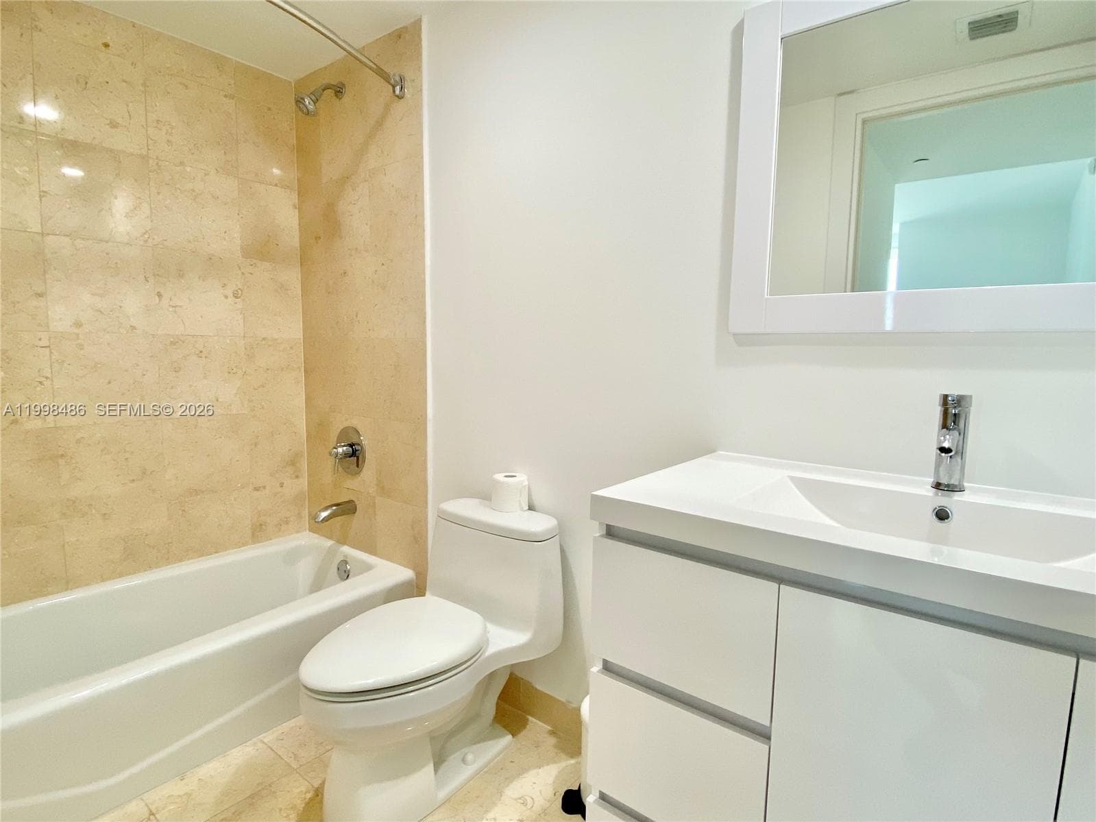 BEACH CLUB TWO CONDO · #3203 in Hallandale Beach - Photo 29