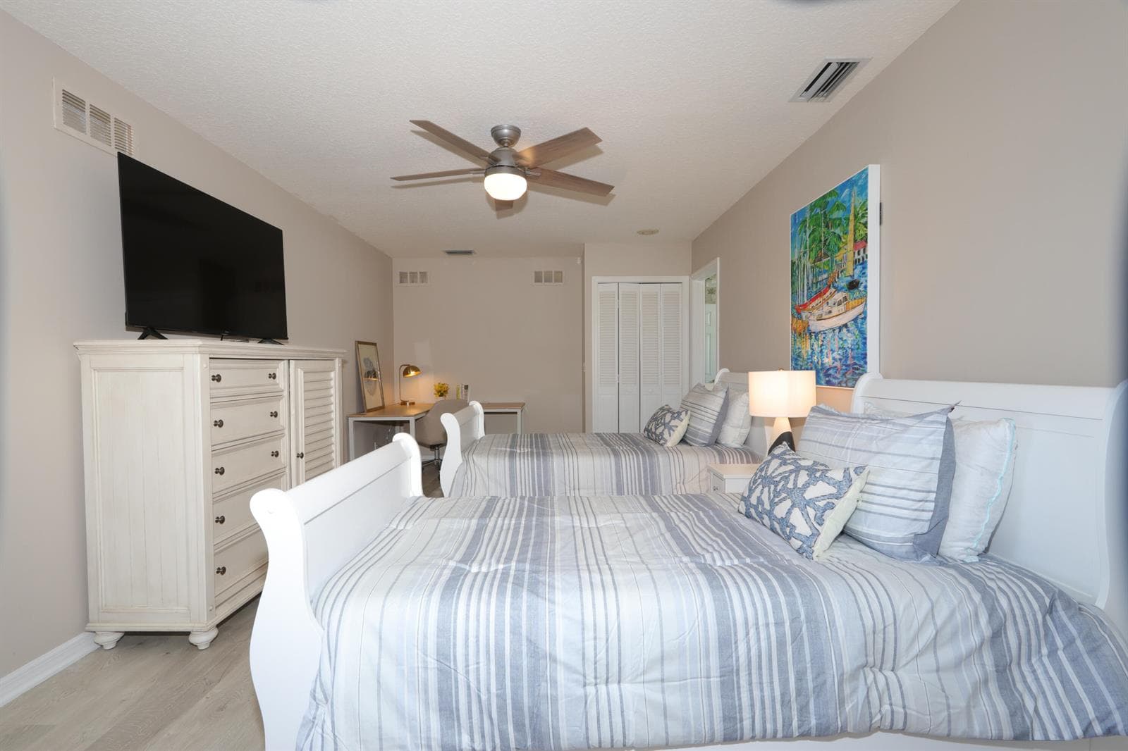 400 Seaside lane